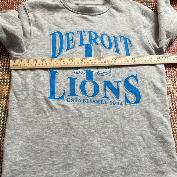 Fanatics Women’s Detroit Lions gray crew sweatshirt size small - Picture 5 of 7